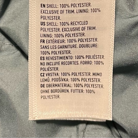 Women’s black Royal Robbins winter coat. - Picture 4 of 11